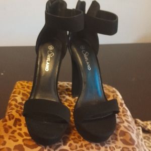 Shoe land Heels
